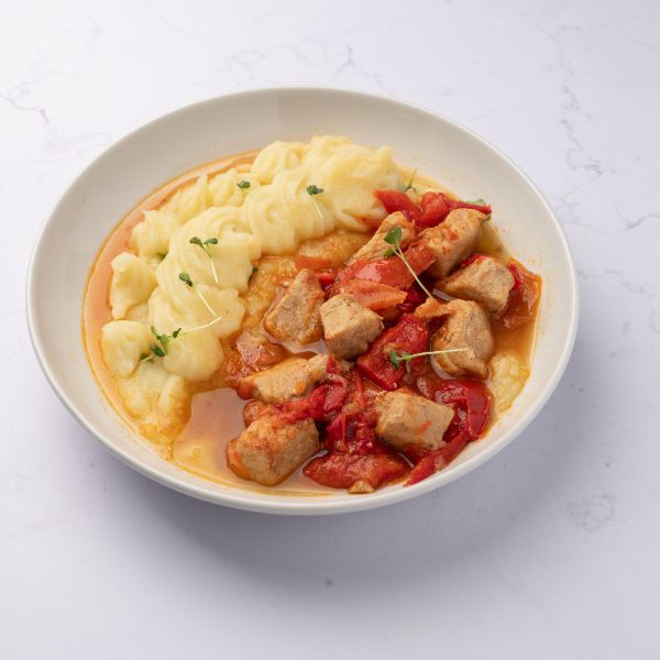 MUĆKALICA SA SVINJSKIM MESOM